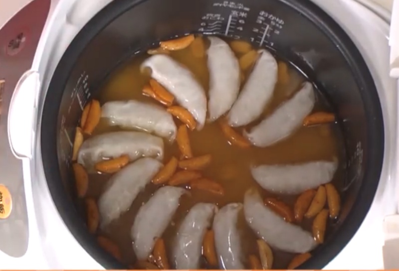家事ヤロウレシピ　炊き込みご飯　冷凍餃子